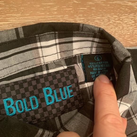 Size 6 boys ss collared button down - Picture 4 of 4